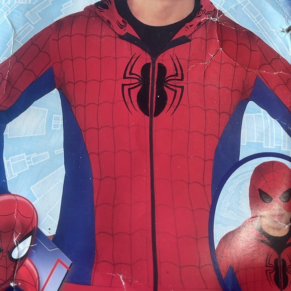 Ultimate Spider-Man Adult Hoodie! New! - Picture 4 of 7